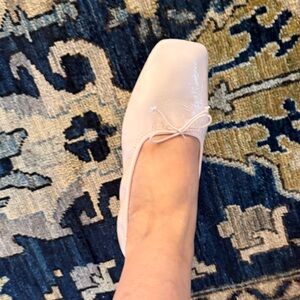 Zara Light Pink Square-Toe Flats
It is Size 7, but Fits like size 7.5 - 8